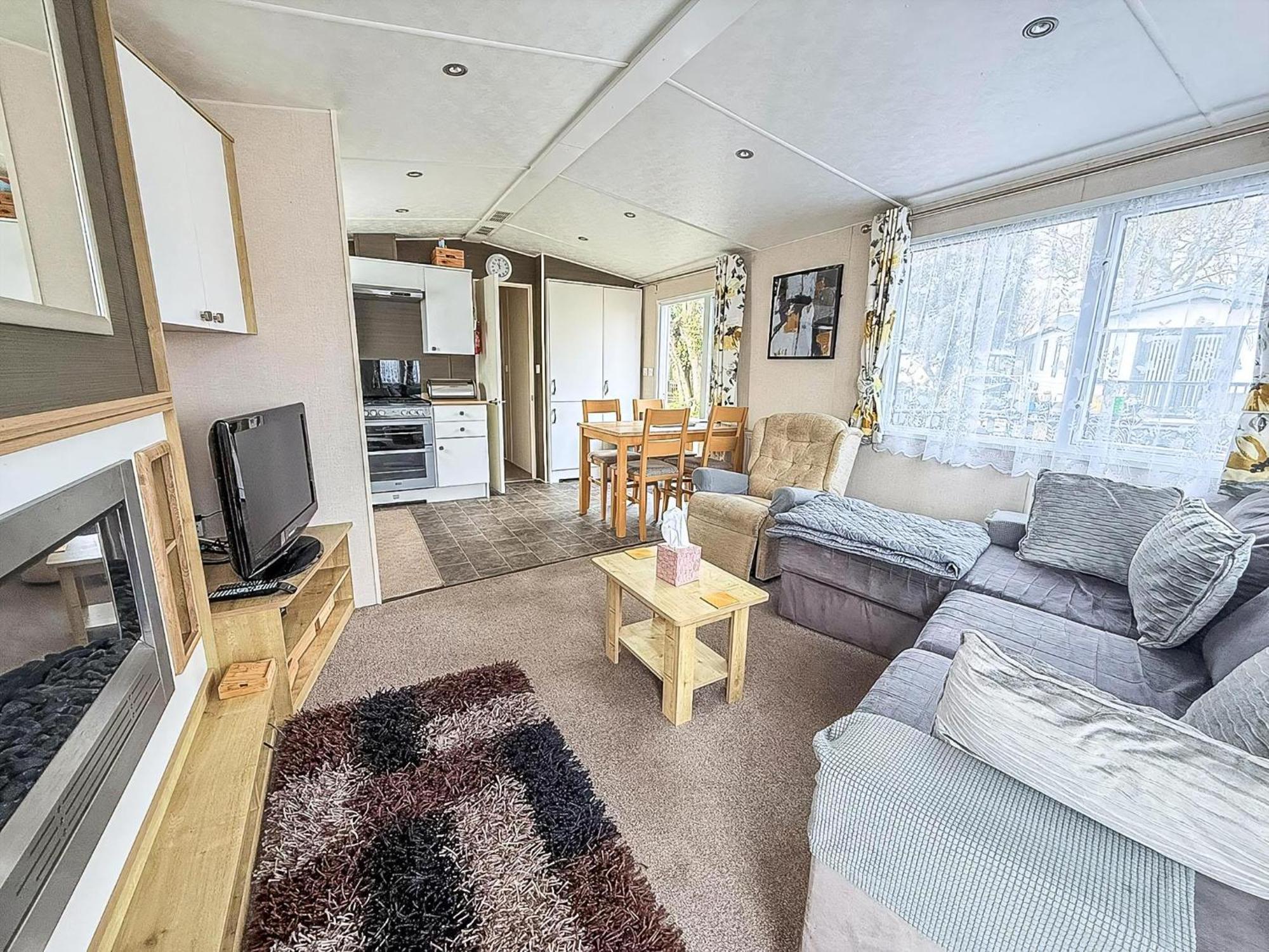 Brilliant Caravan With A Partial Sea View In Suffolk Ref 32026Az Lowestoft Esterno foto